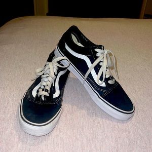 Cute black & white vans